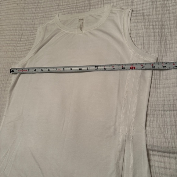 Zuda Asymmetrical Tank - NWOT - Size XS - Picture 9 of 11